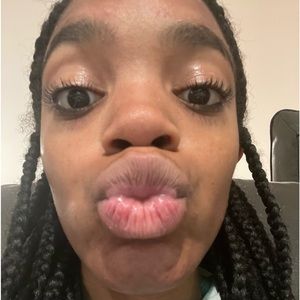 Meet your Posher, Jayda